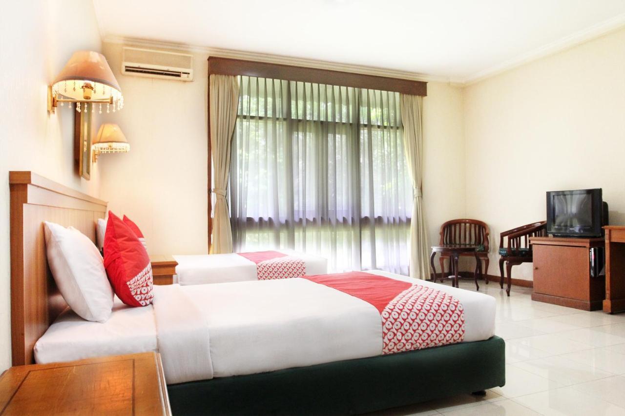 Reddoorz Plus Near Kemang Raya Jakarta Luaran gambar