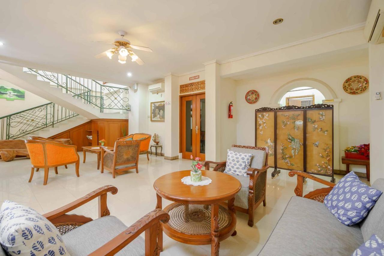 Reddoorz Plus Near Kemang Raya Jakarta Luaran gambar
