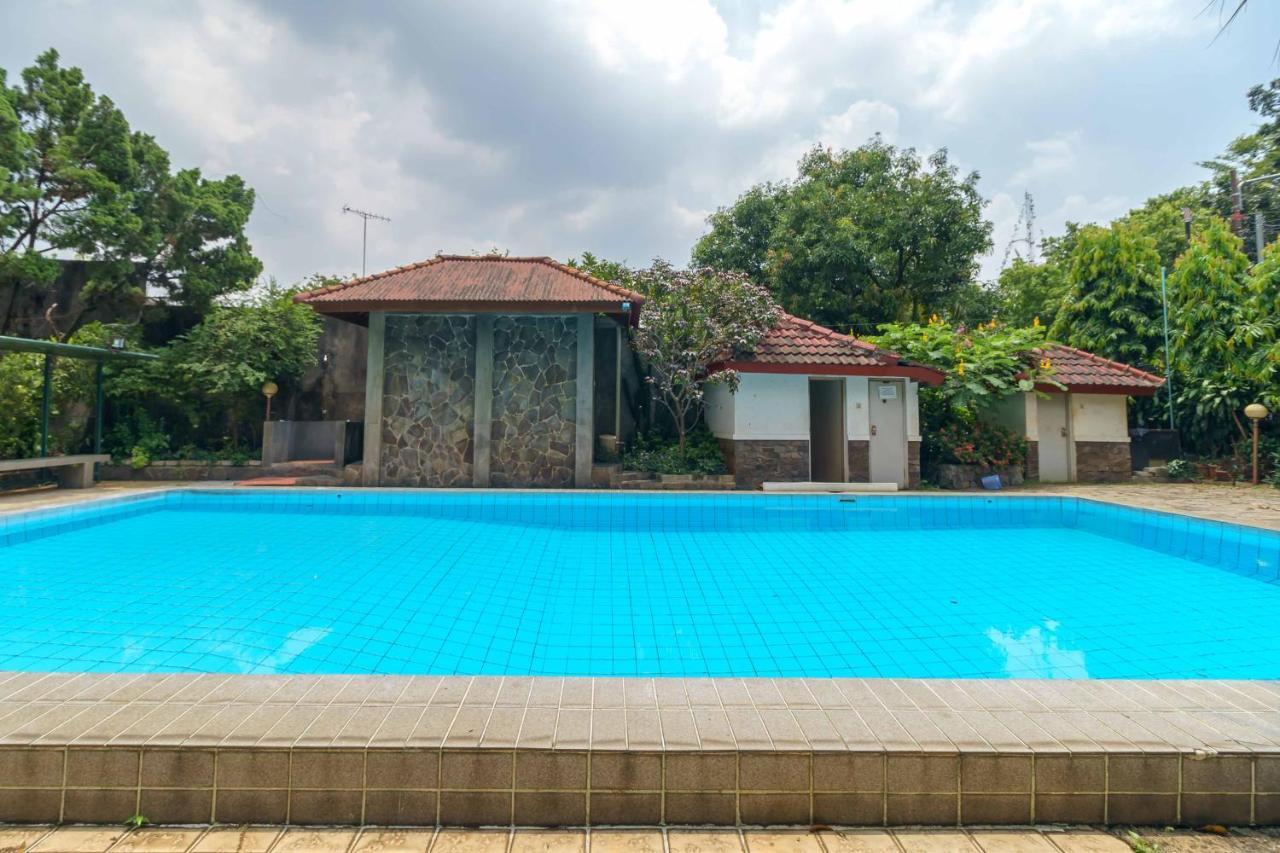 Reddoorz Plus Near Kemang Raya Jakarta Luaran gambar